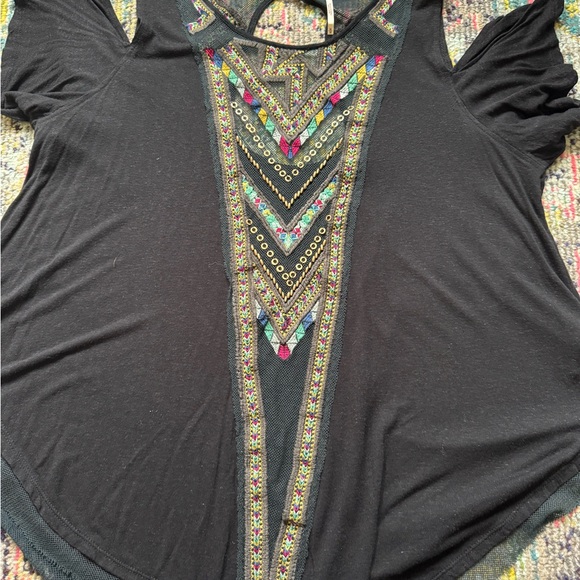 Embroidered Black Top - Picture 1 of 7